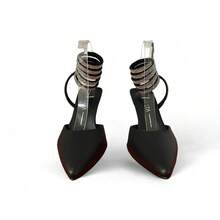 5212- ZAPATILA PUNTAL, CON ESPIRAL CON PIEDRAS BRILLOSAS