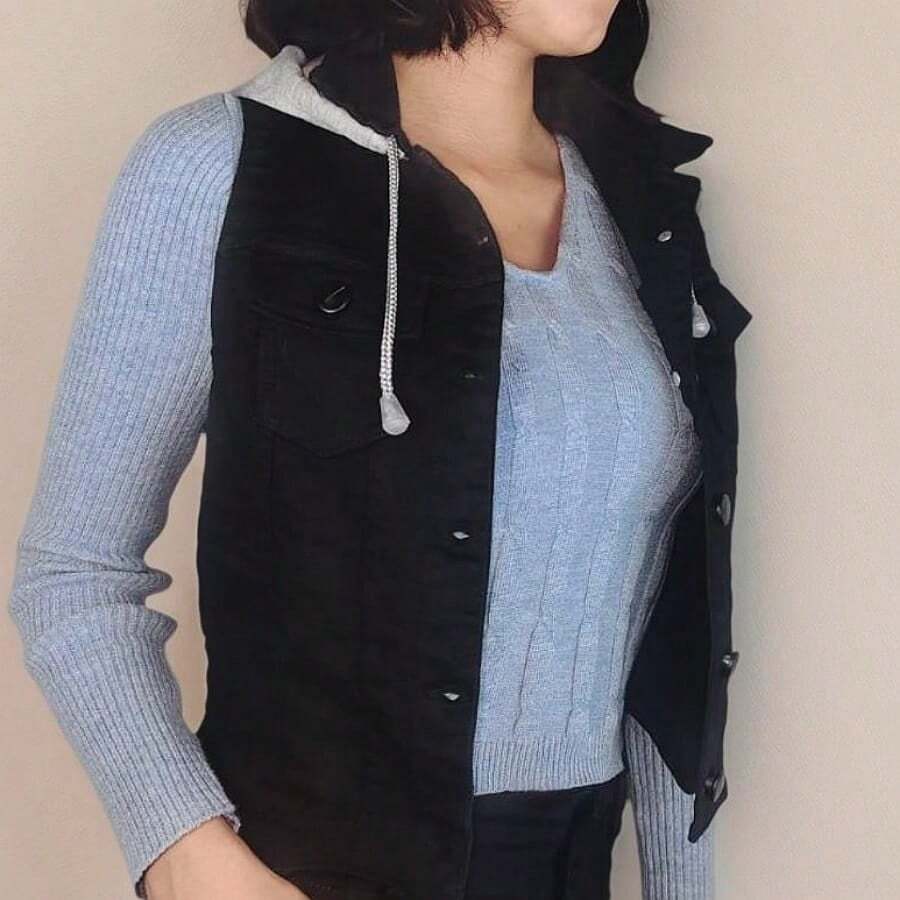 chaleco ajustado con gorro - Negro - Ver 1