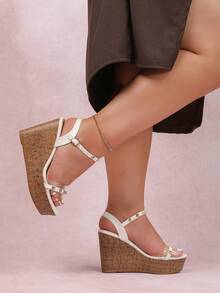 Women Summer Platform Wedge Peep Toe White Sandals - White - View 3