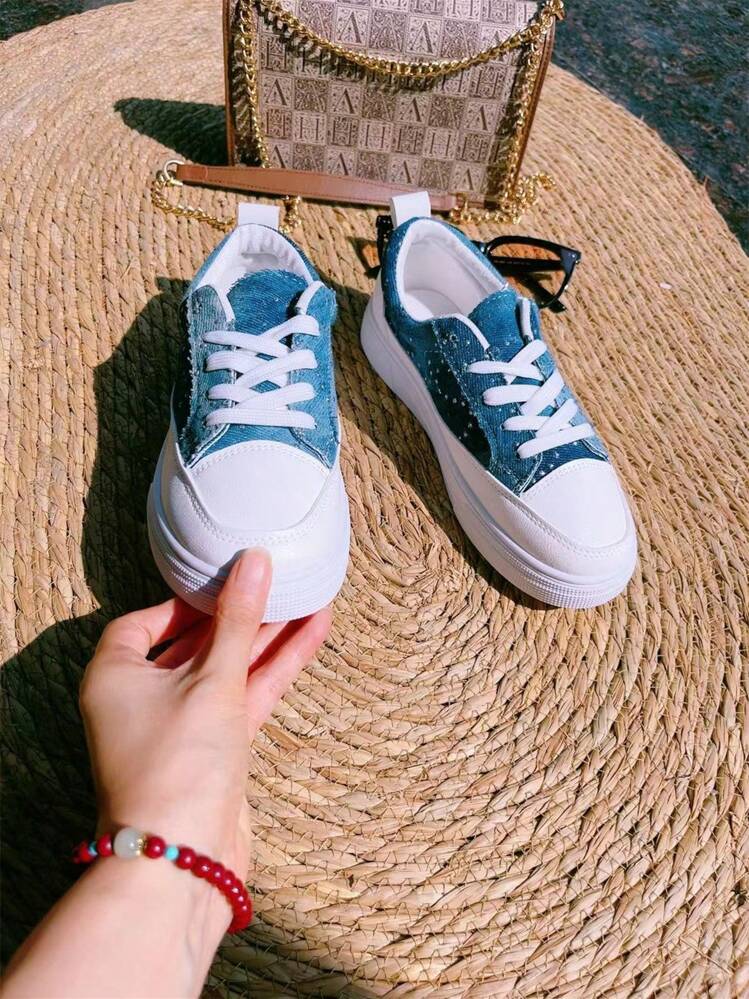 Comfy canvas sneakers store