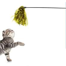 Juguete de gato distrayente de distribución aleatoria, borla de papel hecha a mano, palo de gato distrayente de colores, suministros para mascotas gatos - Multicolor - Ver 6