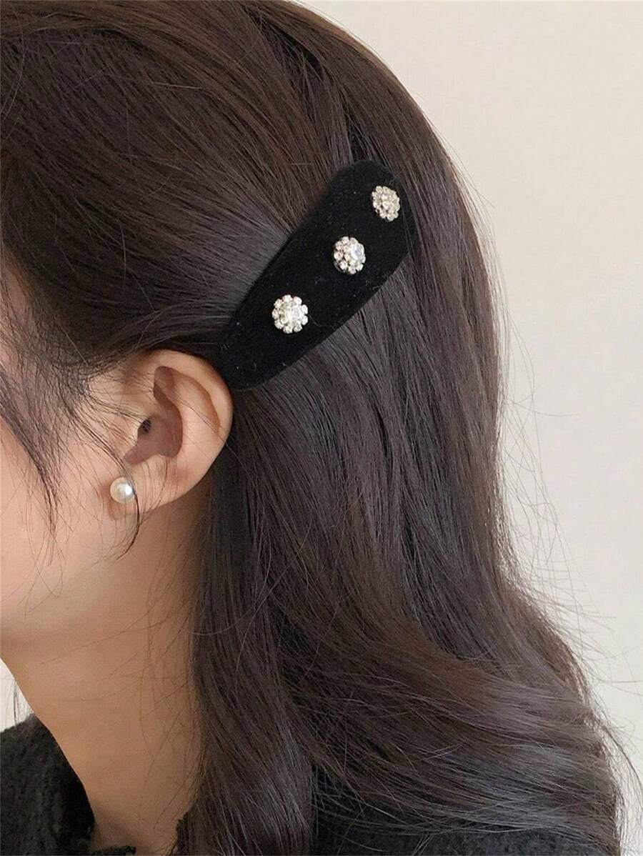 1pc Women's Super Sparkly Rhinestone Waterdrop Hair Clip, Made Of Geometric Cut Rhinestone. The Black Hair Clip Looks Wealthy And Exquisite, Perfect For Going Out And Playing. Street,Hair Accessories,Hair Barrettes Hair Clips Claw Clips Hair Claws, Looks Of Party