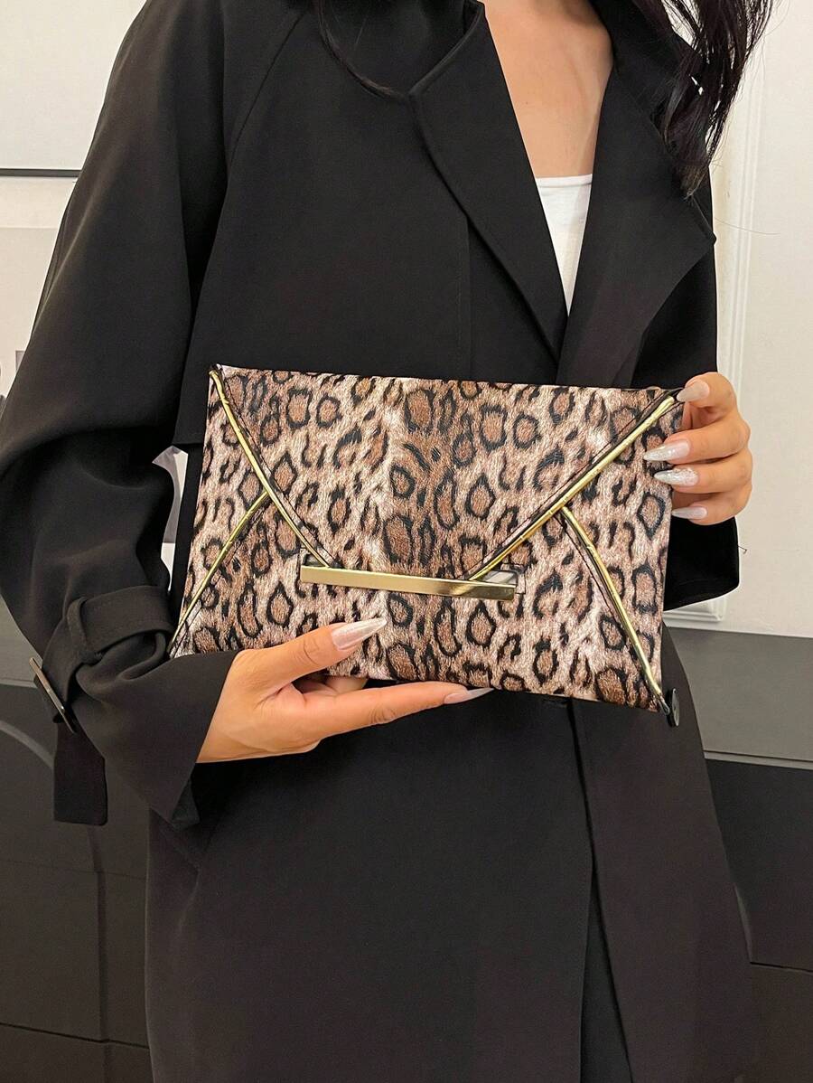1pc Leopard Print Pattern Envelope Clutch | SHEIN USA