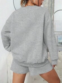 Women's Fashionable Printed Crew Neck Sweatshirt And Shorts, Two-Piece Set, Suitable For Sleeping At Home, Keeping Warm During Sports, Suitable For Autumn And Winter, Fall Clothes