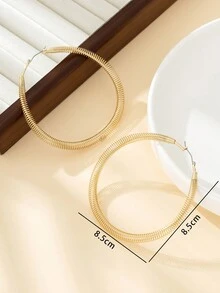 1 Pair Elegant Geometric Hollow Circular Line Spring Hoop Earrings, Party Gift For Women - Gold - View 4