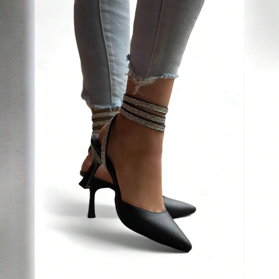 5212- ZAPATILA PUNTAL, CON ESPIRAL CON PIEDRAS BRILLOSAS