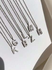 عقد فضة عيار 925 قلادة بحرف 26 اللغة الإنجليزية من A-Z مطلي بذهب عيار 14 قيراط ، هدية للصديقات والنساء والفتيات في عيد الحب