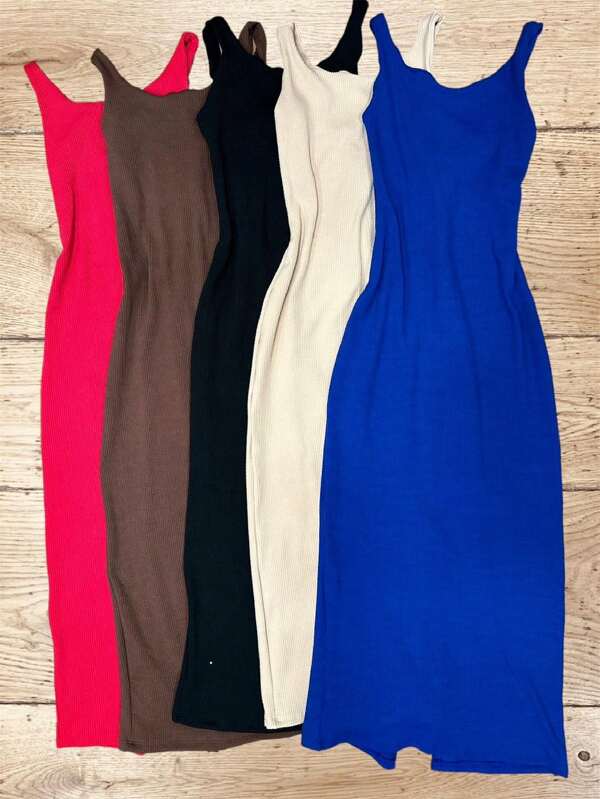 Vestido Lud midi alça grossa fenda nascostas anarruga estilo chic