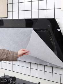 1roll Kitchen Reusable Anti-Oil Fume Extractor Filter Paper, Non-Woven Fabric Oil Fume Filtering Membrane - White - View 1