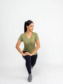 Women's Dri FIT V-Neck T-Shirt - màu xanh lá - Xem 7