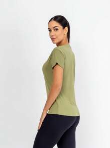 Women's Dri FIT V-Neck T-Shirt - màu xanh lá - Xem 5