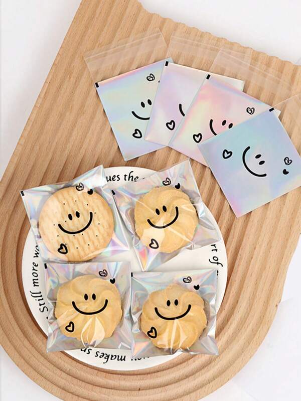 100pcs Snow Cake/Cookie Packaging Bags, Cute Adhesive Transparent Cookie Bags,Small Size