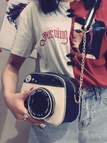 1PC Women's Retro Fashion Creative Personalized Camera Bag, Shoulder Bag, Small Square Bag, Chain Crossbody Bag - Black and White - View 3