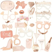 25 pièces Accessoires amusants et créatifs pour photomaton de future mariée pour mariages, fiançailles et enterrements de vie de jeune fille - parfaits pour ajouter une touche festive à votre célébration ! Noël