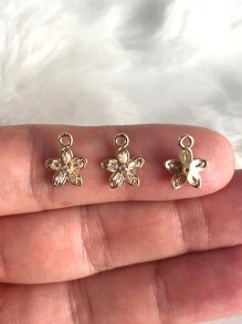 3pcs Fashion Copper Micro Pave Cubic Zirconia Flower Pendant Charms For Necklace & Bracelet DIY Valentines