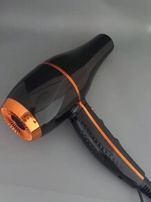 1 件大功率家用吹风机，尼龙耐高温材料，黑色，金色点缀，外观高档。吹风机扩散器、清洁刷、刘海夹配件单独提供。包括飓风喷嘴、拉直刷/尖头刷和万圣节贴纸。各种组合可供定制。 - 查看 8