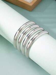 4 piezas Juego de brazaletes minimalistas de metal liso, color plateado, accesorios de moda para mujer, aptos para cita, fiesta y estilo callejero