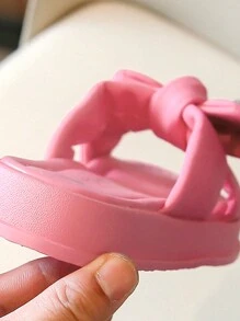 1 Paar modebewusste kristallhäschen & schleife dekorierte PU Hausschuhe für Kinder und Teenager, rutschfest und strapazierfähig