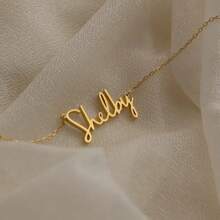 1pc Gold Silver Personalized English Font Name Necklace, Mother's Day Gift, Birthday Anniversary Gift For Friends, Classmates Graduation Christmas Family Gift (English Only) Stylish,Fall Fashion,Casual,Vintage,Old Money,Contracted,Simple Custom,Personalized,Unique Ideal Gifts For Her Girlfriend,Mom,Family,Friends,Daughter,Her,Grandparents For Anniversaries,For Birthdays,For Daily Wear,For Prom,For Mother's Day,For Valentine's Day,For Graduation,For Weddings