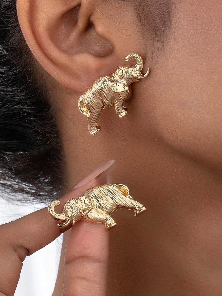 1pair Elephant Design Stud Earrings For Women
