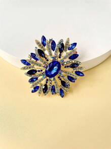 1 件优雅复古水晶花胸针，独特的配饰和特别的礼物，非常适合派对和宴会别针衣服包饰背包学校 Kpop 教师用品包饰可爱办公室配件衬衫夹克珠宝圣诞节万圣节秋冬配饰，适合青少年、青年、男士、休闲、户外、运动、度假、毕业礼物、生日、日常穿着衣服别针有趣的教师礼物服装配饰