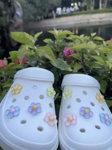 10pcs New Flower Pattern Shoe Clips With Transparent Flower Set, Removable Shoe Buckles For DIY Decoration, Summer Shoes Accessory - Multicolor - View 5