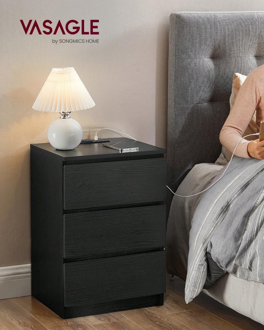 VASAGLE Nightstand With Charging Station, Bedside Table, Side End Table With 3 Drawers, 2 AC Outlets, 2 USB Ports, Beveled Drawer Fronts, For Bedroom, Modern, Ebony Black - màu đen - Xem 1