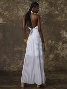 White Chiffon Hollow Out Halter Backless A-Line Pleated Dress - White - View 4