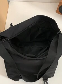 Simple Solid Color Flap Shoulder Bag For Men, Versatile Portable Campus Daily Commuting Crossbody Bag For Students, Elegant Business Casual Work Shopping Messenger Bags, Lightweight Large Capacity Outdoor Travel Satchel Purse Man Bag Back To School School Supplies Fall Halloween Teacher Travel Essentials Summer Men Gifts Christmas Men Bag School Bag Student Bag Book Bag Scream - Black - View 6