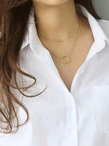 Camisa francesa con hombros caídos, botones y bolsillos  Camisa de manga larga básica de color sólido de nueva temporada de primavera, estilo profesional, ajustada y que adelgaza, con cuello vuelto - Blanco - Ver 2