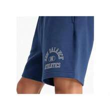 New Balance 运动必备图案短裤 7 英寸 - NB 海軍 - 查看 7