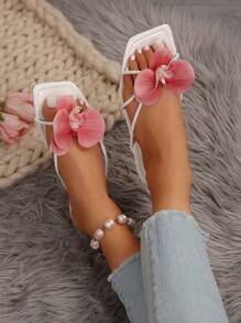 2025 年新款花朵图案沙滩凉鞋，舒适平底拖鞋，大码女士度假风格一脚蹬凉鞋