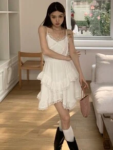 女式韩版纯色蕾丝拼布吊带连衣裙 - 白色 - 查看 8