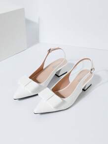 Nouvelle mode Talons hauts blancs épais pour femmes. Chaussures pour femmes, sandales, chaussures pointues, sabots à talon moyen, chaussures d'été transparentes, chaussures babies pour la Saint-Valentin