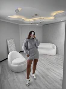 Long Sleeve Knitted Set With Short Skirt - 灰色 - 查看 1