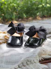 1 par de zapatos ligeros y transpirables con diseño de , suela blanda y estilo de princesa para bebé niña, unicolor con mariposa, adecuado para primavera y otoño, 0-15 meses - Negro - Ver 4