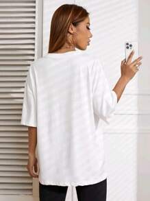 Oversized Women's Casual Off-Shoulder T-Shirt 100% Cotton With MOOSE And Moon Print - trắng - Xem 2