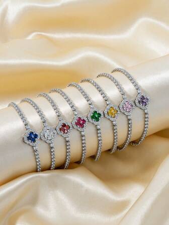 1pc Fashionable Simple Flower Design Zirconia Decor Bracelet For Women Valentines