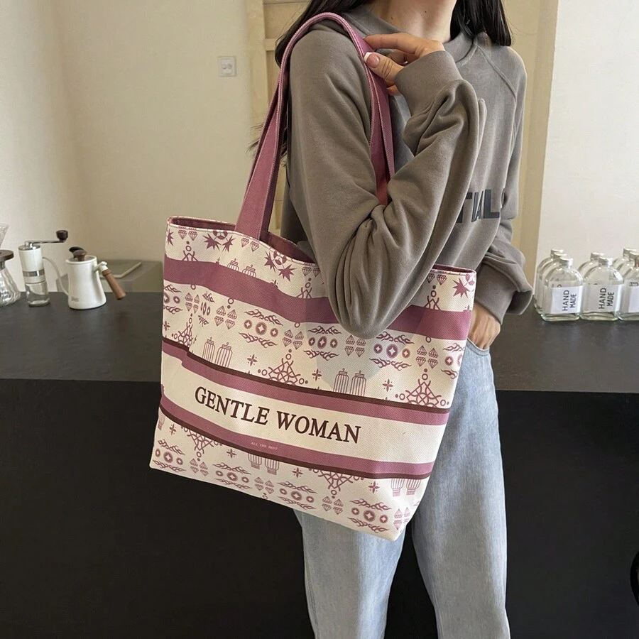 夏季新款时尚复古商务休闲水桶包女士斜挎包带链条，拼布法棍包，复古，篮式相机包，链条肩带摩托车包，配饰手提包，复古简约单肩斜挎包，时尚，轻便，便携，多巴胺风格，纯色，朋克金属装饰，字母，秋冬必备女士饺子手提包