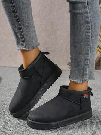 2024新款冬季雪地靴加厚保暖防寒短款百搭防水防滑保暖舒适大码男女通用雪地靴