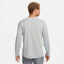 Nike 男士 Miler Dri-FIT UV 长袖跑步上衣 - FB7070-097/灰霧/顆粒灰/希瑟 - 查看 4