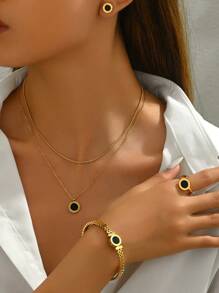 5 piezas Conjunto de joyería de acero inoxidable - Collar de piedra negra romana, pulsera tipo Gran Muralla, anillo abierto de rhinestone, aretes, uso diario para mujeres - Collar romano de concha negra + pulsera + anillo + pendientes - Ver 2