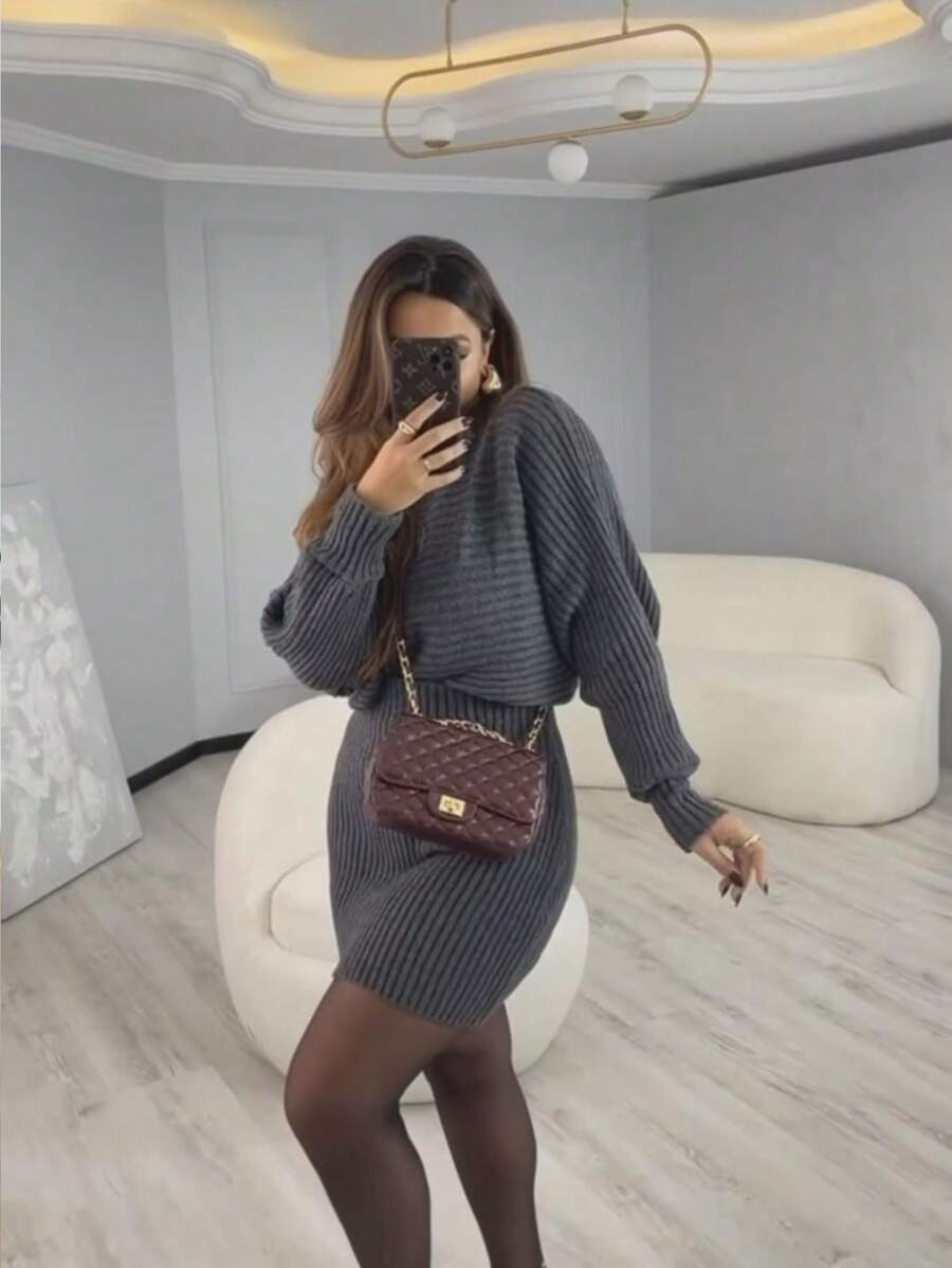 Long Sleeve Knitted Set With Short Skirt - Màu xám đen - Xem 1