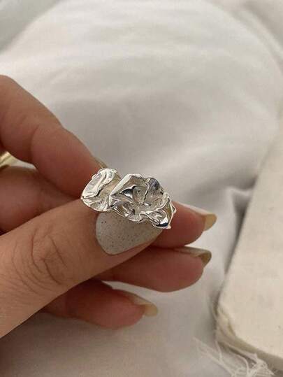1pc Versatile Silver Plated Asymmetrical Pleated Open Ring For Daily Wear