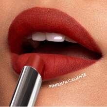Lapiz labial en Barra Mate COLORFIX 24hrs Esika, Tono Pimienta Caliente mantiene tus labios suaves e hidratados - Rojo Realeza - Ver 2
