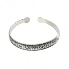 1pc Alloy Metal Embossed  Totem C-Shape Adjustable Bangle, Vintage Minimalist Style For Women