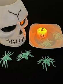 2 件 - 夜光塑料蜘蛛万圣节装饰，幻觉夜光逼真塑料假蜘蛛，适用于万圣节恶作剧装饰道具，万圣节派对场地装饰道具配件 DIY 夜光蜘蛛配件，小巧易携带，适合夜间家庭聚会、DIY 派对装饰、室内外鬼屋装饰 - 白色 - 查看 2