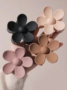 متعدد الألوان