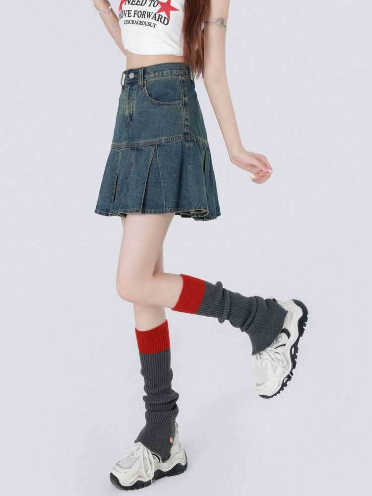 YEAE | YKK Vintage Blue High-Waisted Pleated A-Line Skirt - Medium Wash - View 4