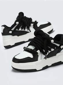 经典黑白时尚休闲户外滑板鞋，个性化宽鞋带男士一脚蹬运动鞋，适合日常生活、度假、情侣共享，多功能运动鞋 - 黑與白 - 查看 5